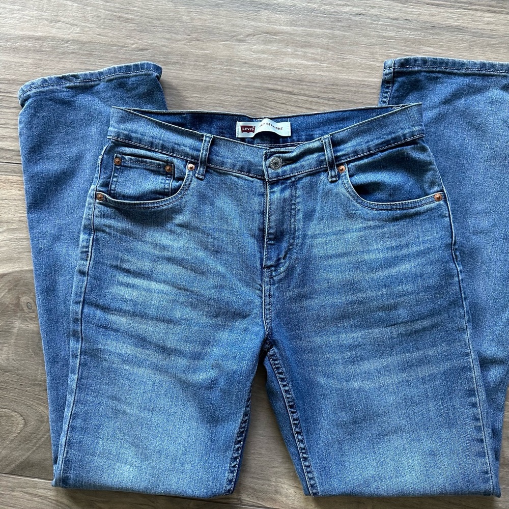 Levi's boys/girls/women’s Blue Jeans size 18R